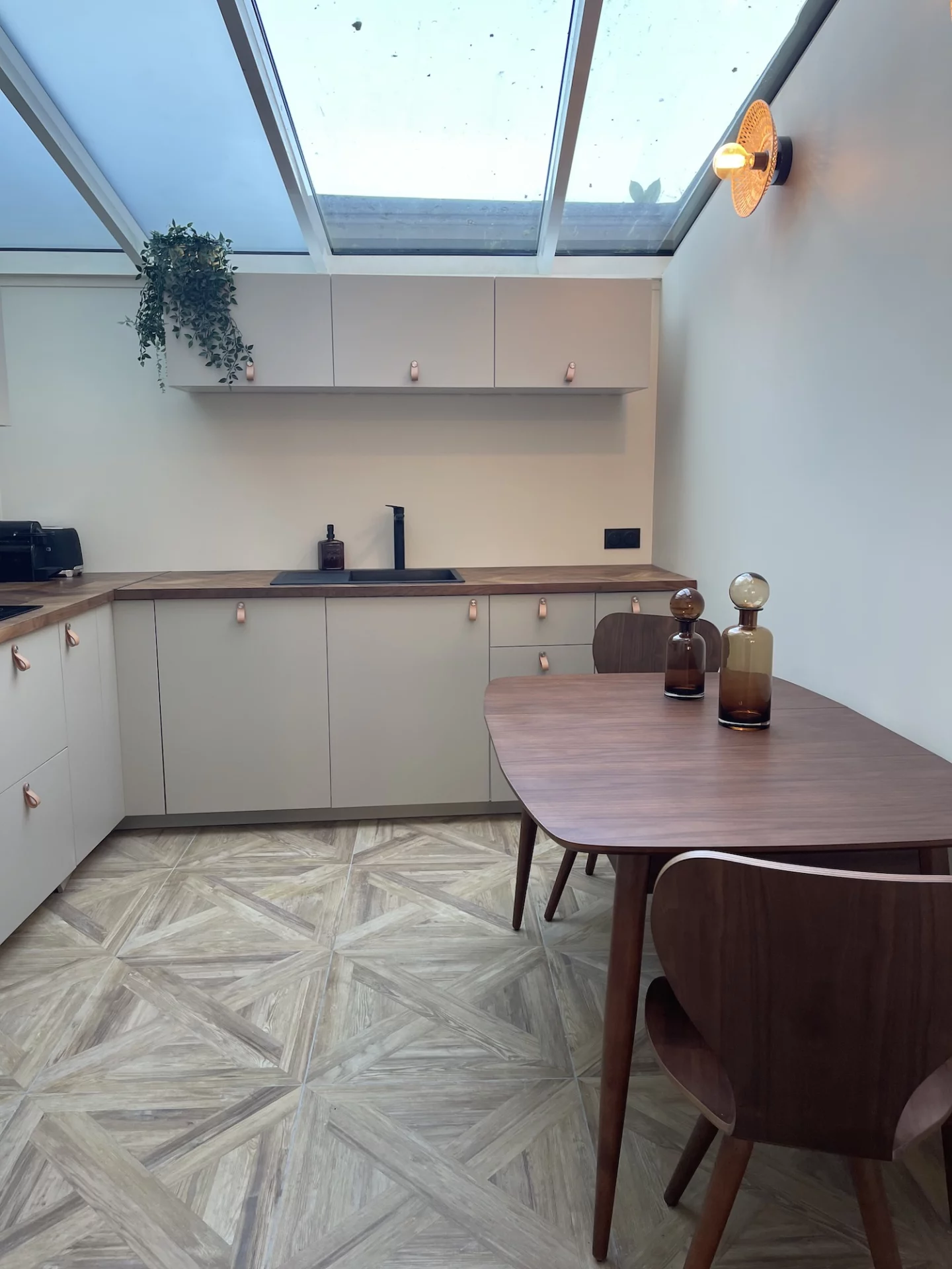 Cuisine après rénovation à Pont-l’Évêque
