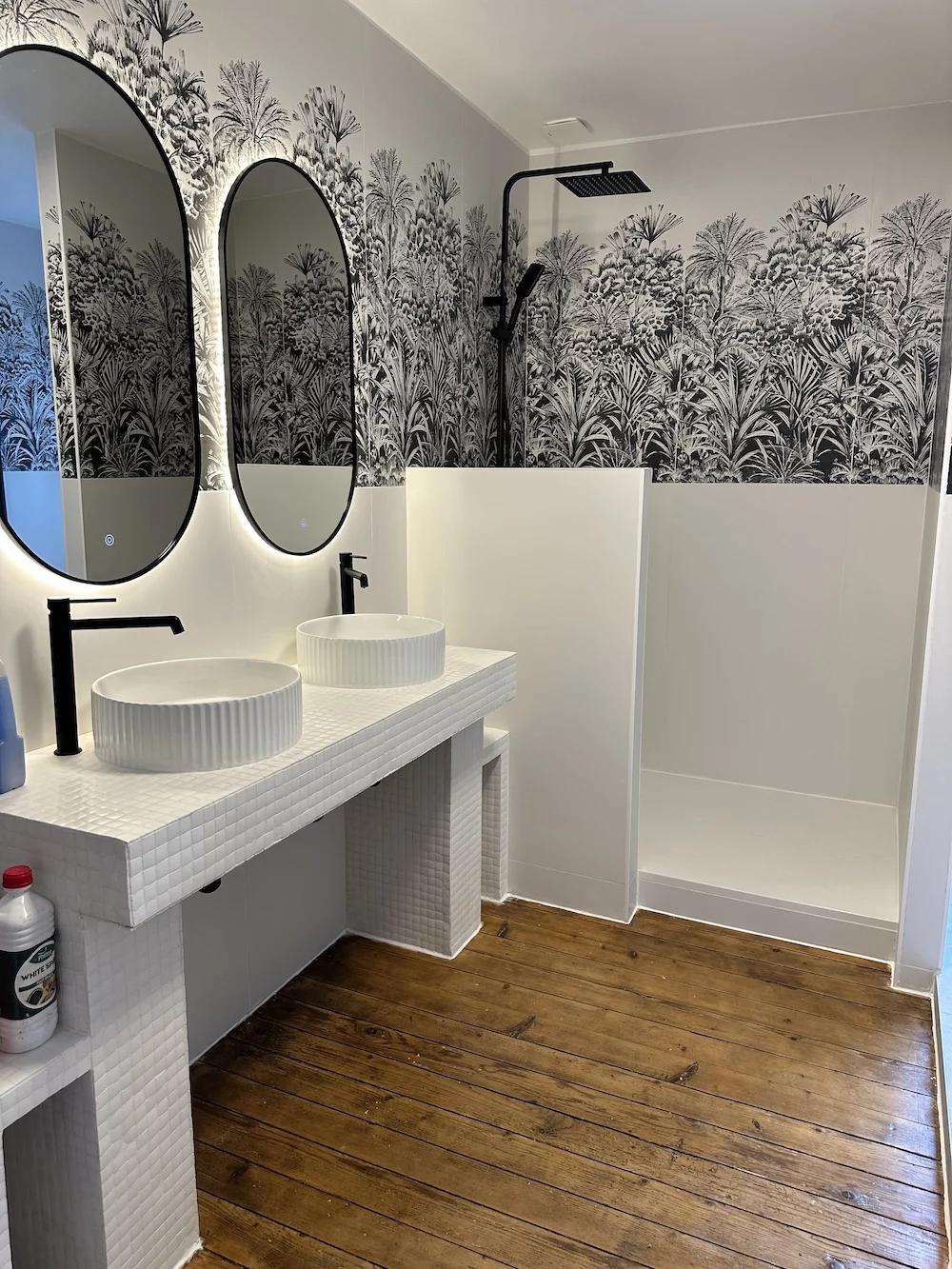Salle de bain après rénovation à Pont-l’Évêque